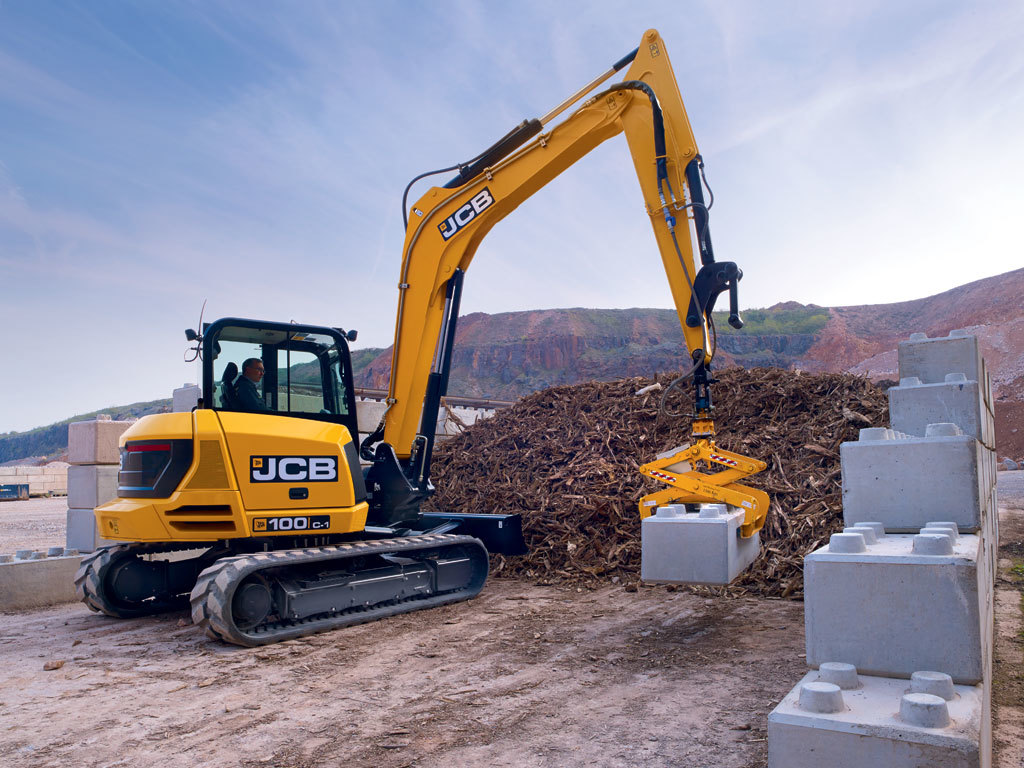 JCB 100C-1 Compact Excavator | Briggs JCB