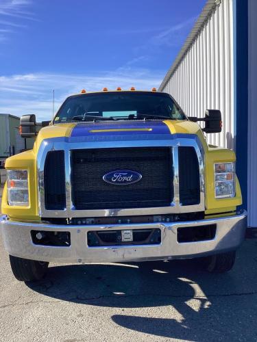 FORD F750 XLT