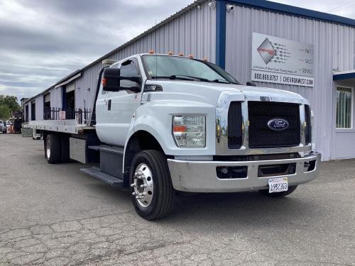 2017 FORD F650 XLT SD