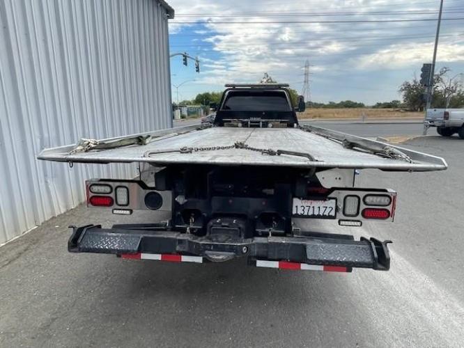 RAM 5500 SLT