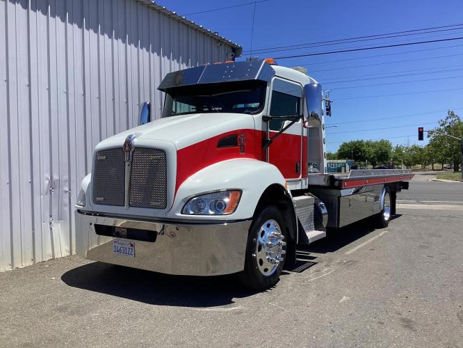 KENWORTH T270