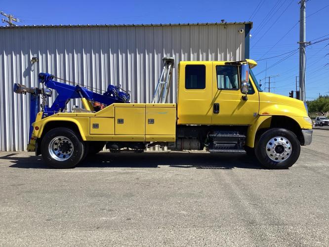 INTERNATIONAL DURASTAR 4300