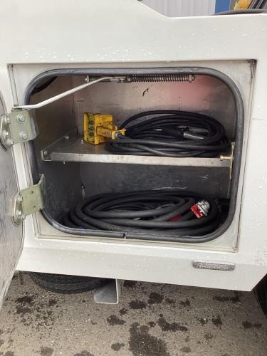 FREIGHTLINER BUSINESS CLASS M2 106