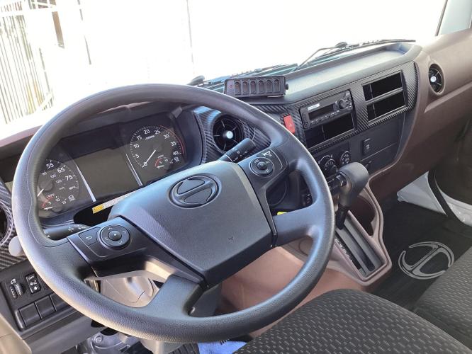 HINO L6