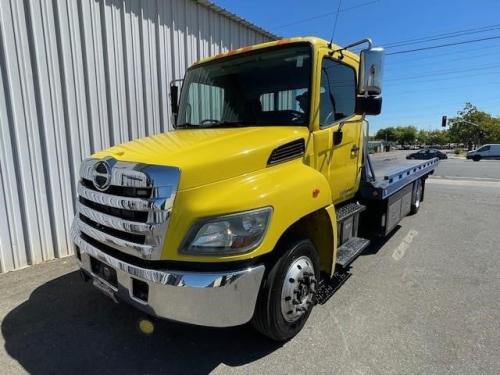 2019 HINO 258ALP