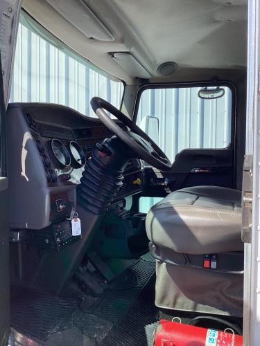 KENWORTH T270