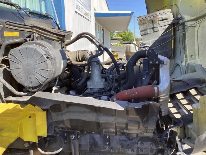 HINO 258ALP