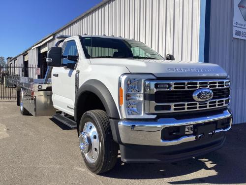 2023 FORD F550 XLT