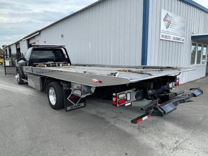 RAM 5500 SLT