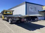 FREIGHTLINER BUSINESS CLASS M2 106