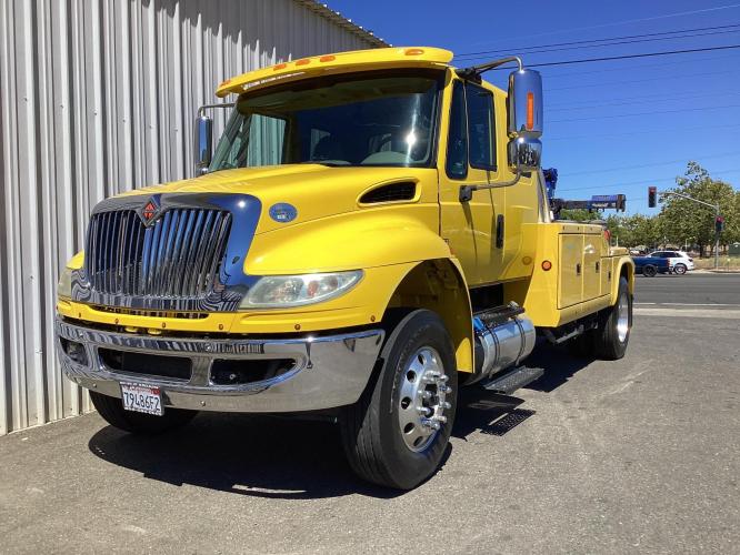 INTERNATIONAL DURASTAR 4300