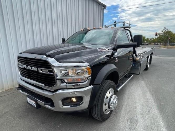 RAM 5500 SLT