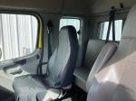FREIGHTLINER BUSINESS CLASS M2 106