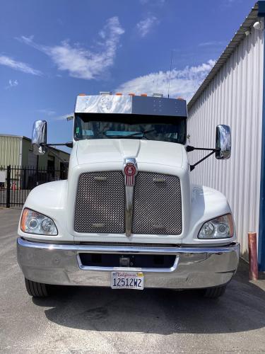 KENWORTH T270