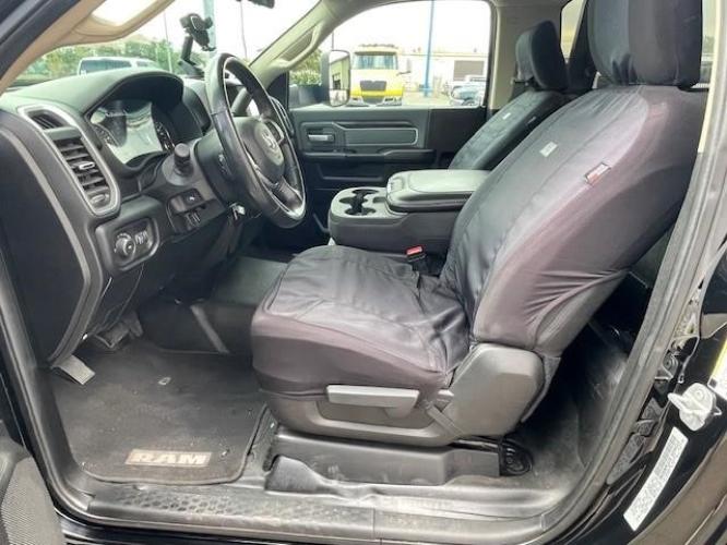 RAM 5500 SLT