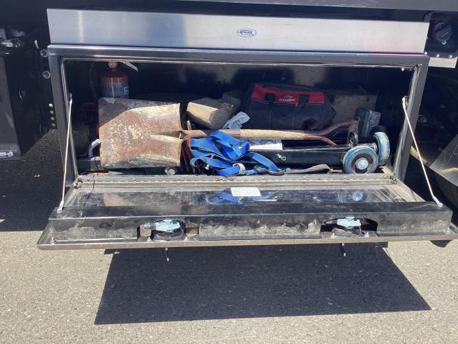 FORD F550 XL