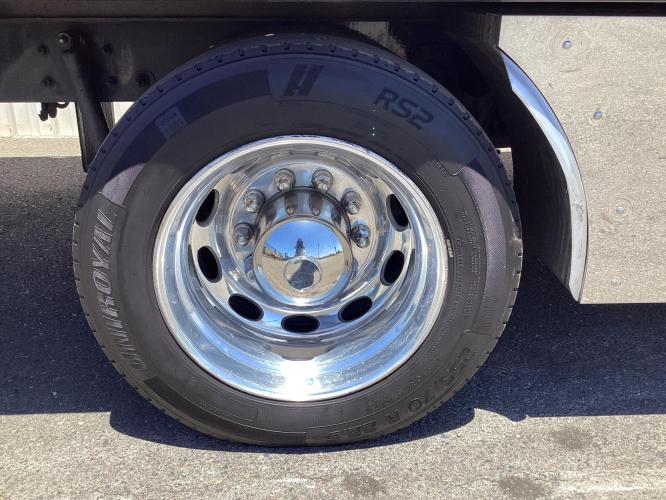 KENWORTH T270