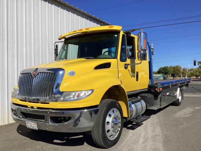 INTERNATIONAL DURASTAR 4300
