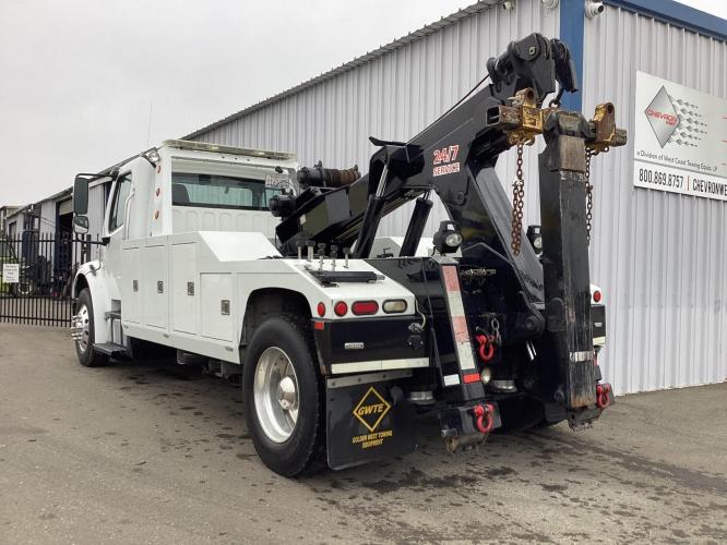 FREIGHTLINER BUSINESS CLASS M2 106