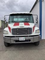 FREIGHTLINER BUSINESS CLASS M2 106