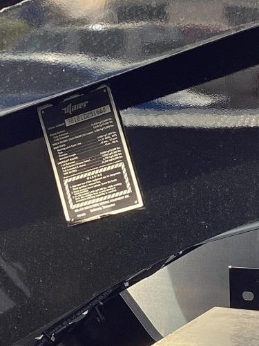 FREIGHTLINER BUSINESS CLASS M2 106 PLUS