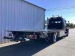 FREIGHTLINER BUSINESS CLASS M2 106 PLUS