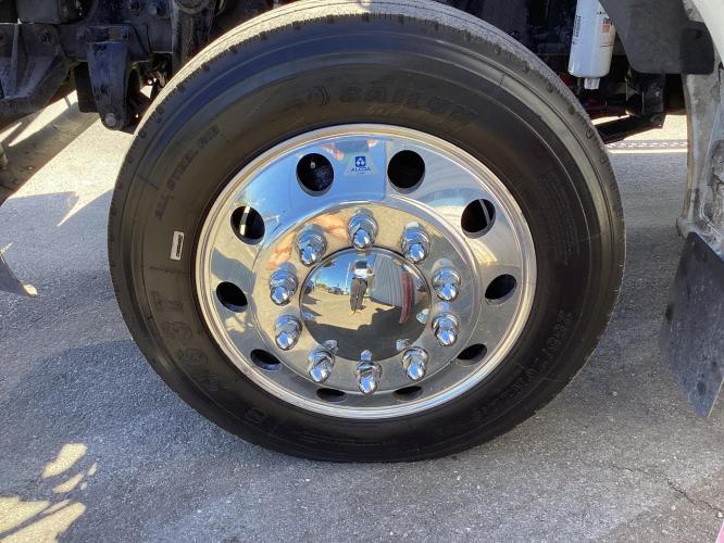 KENWORTH T270