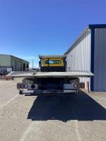 FREIGHTLINER BUSINESS CLASS M2 106