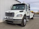 FREIGHTLINER BUSINESS CLASS M2 106 PLUS