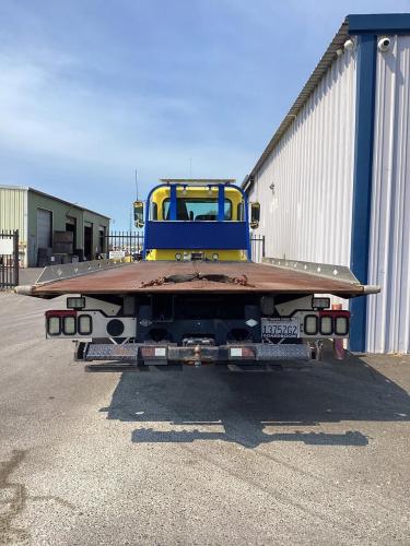 PETERBILT 330