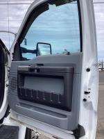 FORD F650 XLT SD
