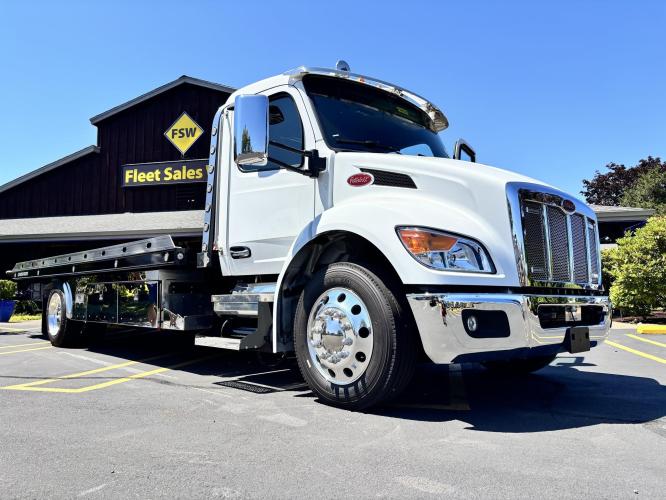 PETERBILT 536