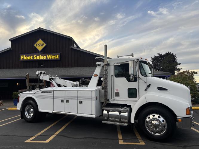 KENWORTH T300