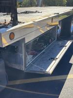 FREIGHTLINER BUSINESS CLASS M2 106
