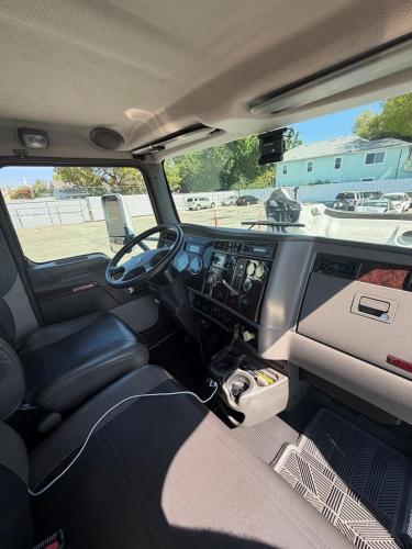 KENWORTH T270