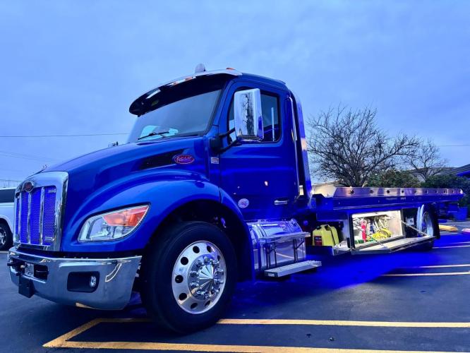 PETERBILT 536