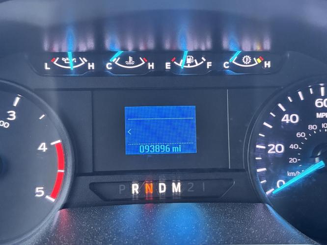 FORD F650 XLT SD