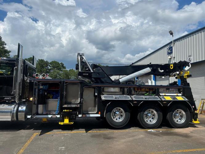 PETERBILT 389