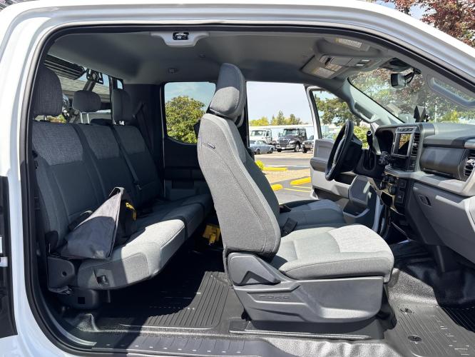 FORD F550 XLT