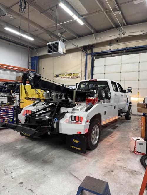 2024 CHEVROLET SILVERADO 5500HD
