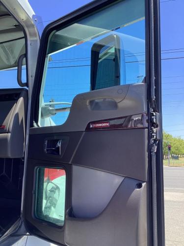KENWORTH T270