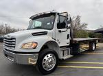 FREIGHTLINER BUSINESS CLASS M2 106 PLUS
