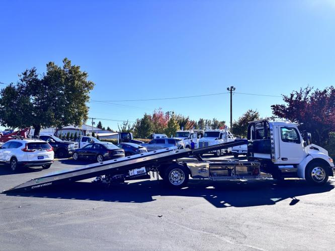 PETERBILT 536