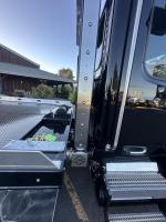 PETERBILT 536