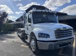 FREIGHTLINER BUSINESS CLASS M2 106 PLUS