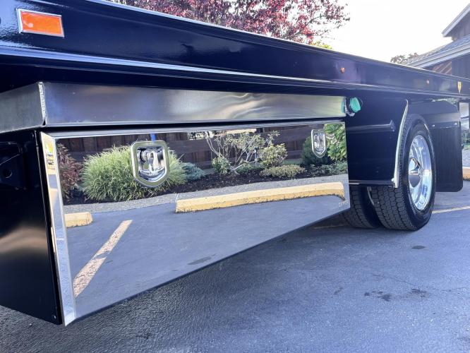 CHEVROLET SILVERADO 5500HD