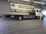 FREIGHTLINER BUSINESS CLASS M2 106