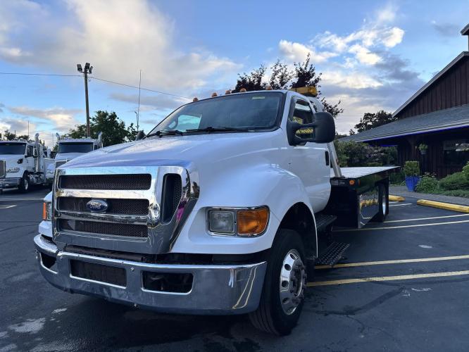 FORD F650 XLT SD