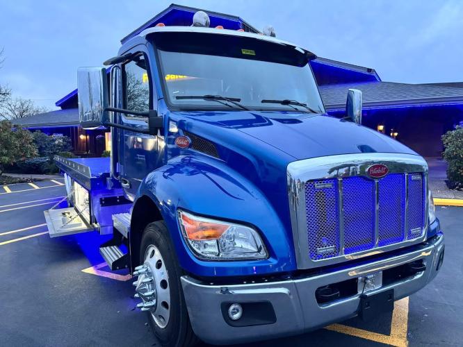 PETERBILT 536