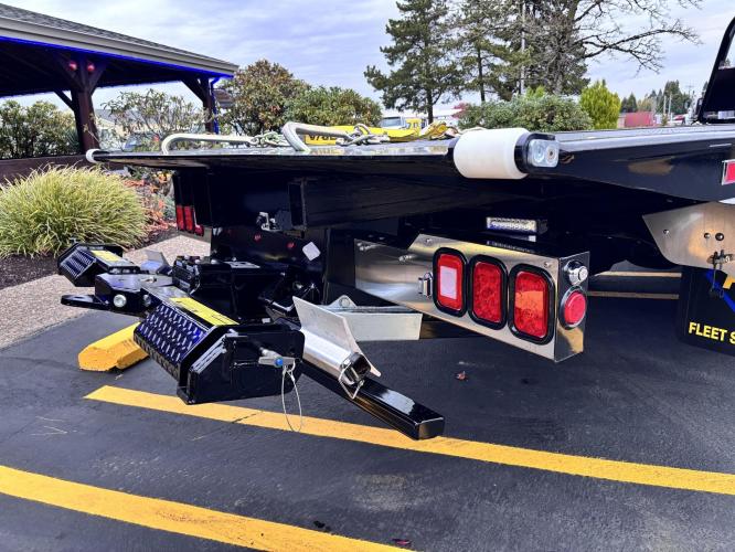 CHEVROLET SILVERADO 5500HD